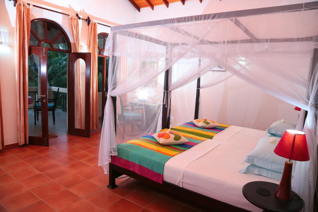 Shangri-Lanka Villa Bentota Luaran gambar